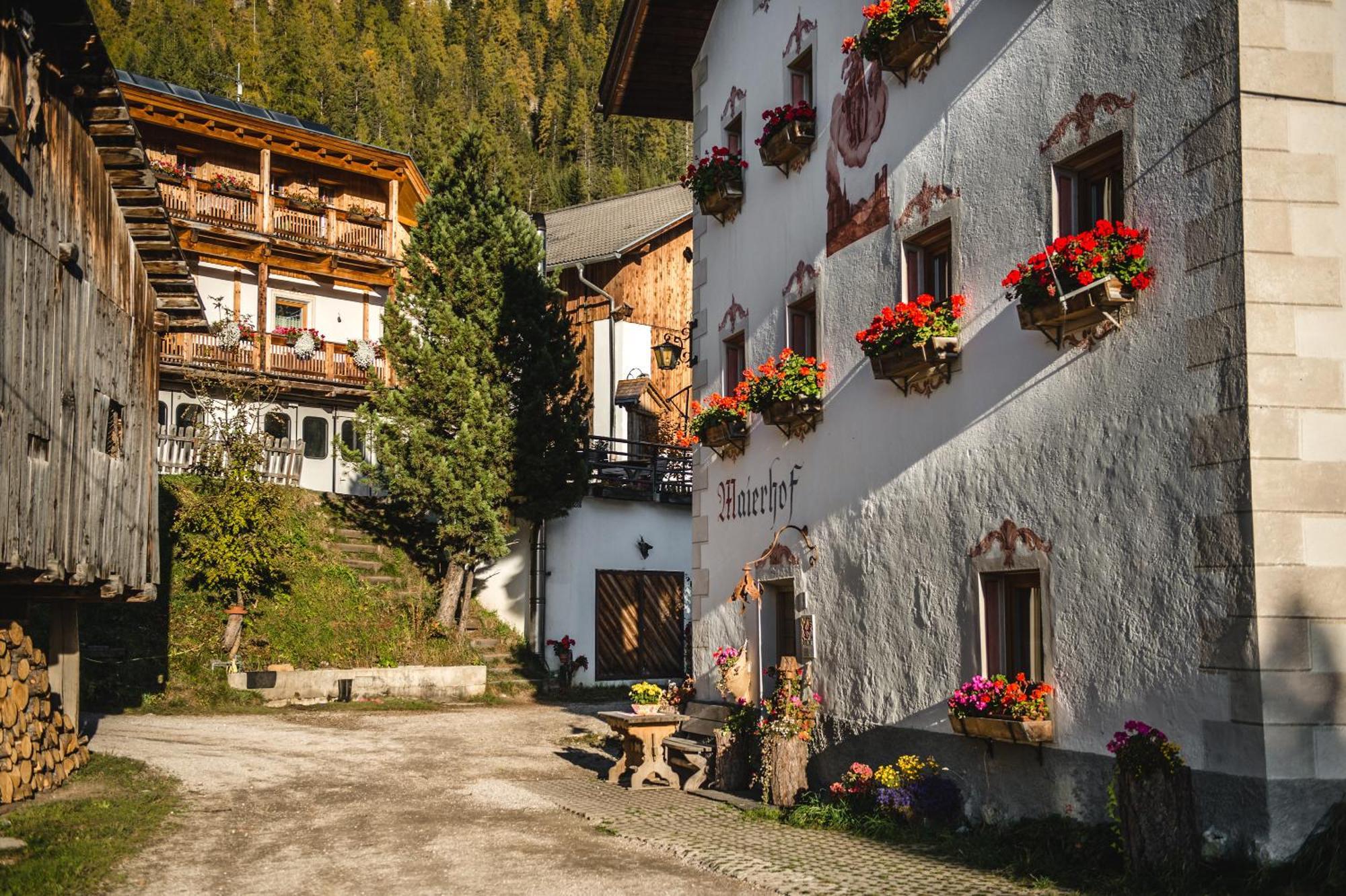 Maierhof Villa La Valle Exterior foto